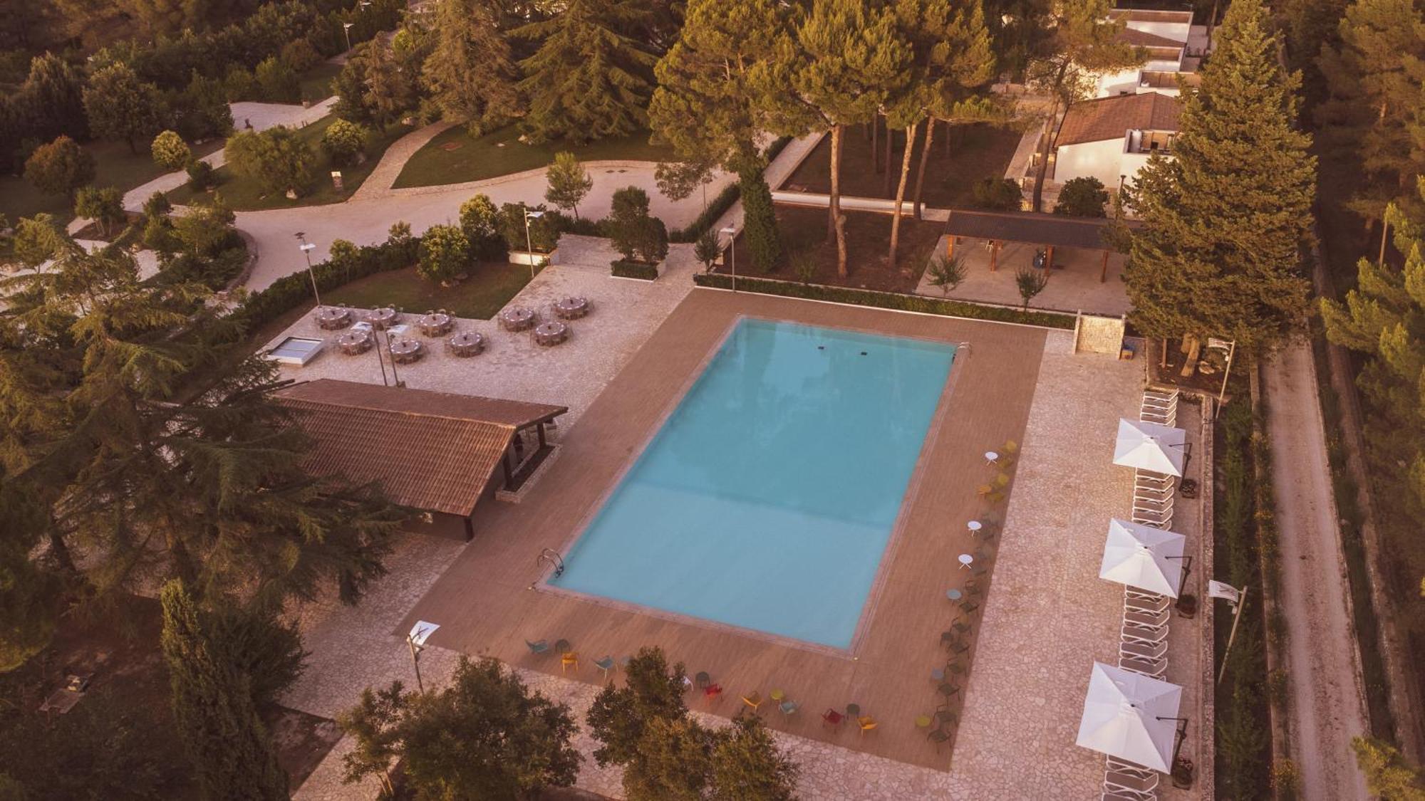 Wine Resort Le Vigne Al Castello Кастель-дель-Монте Экстерьер фото