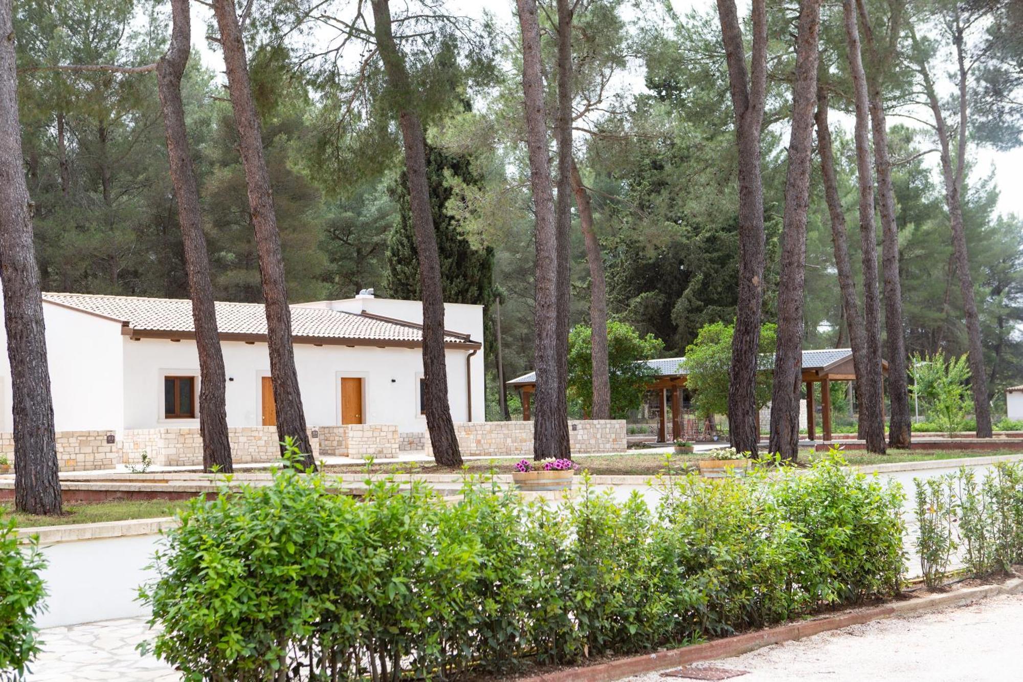 Wine Resort Le Vigne Al Castello Кастель-дель-Монте Экстерьер фото