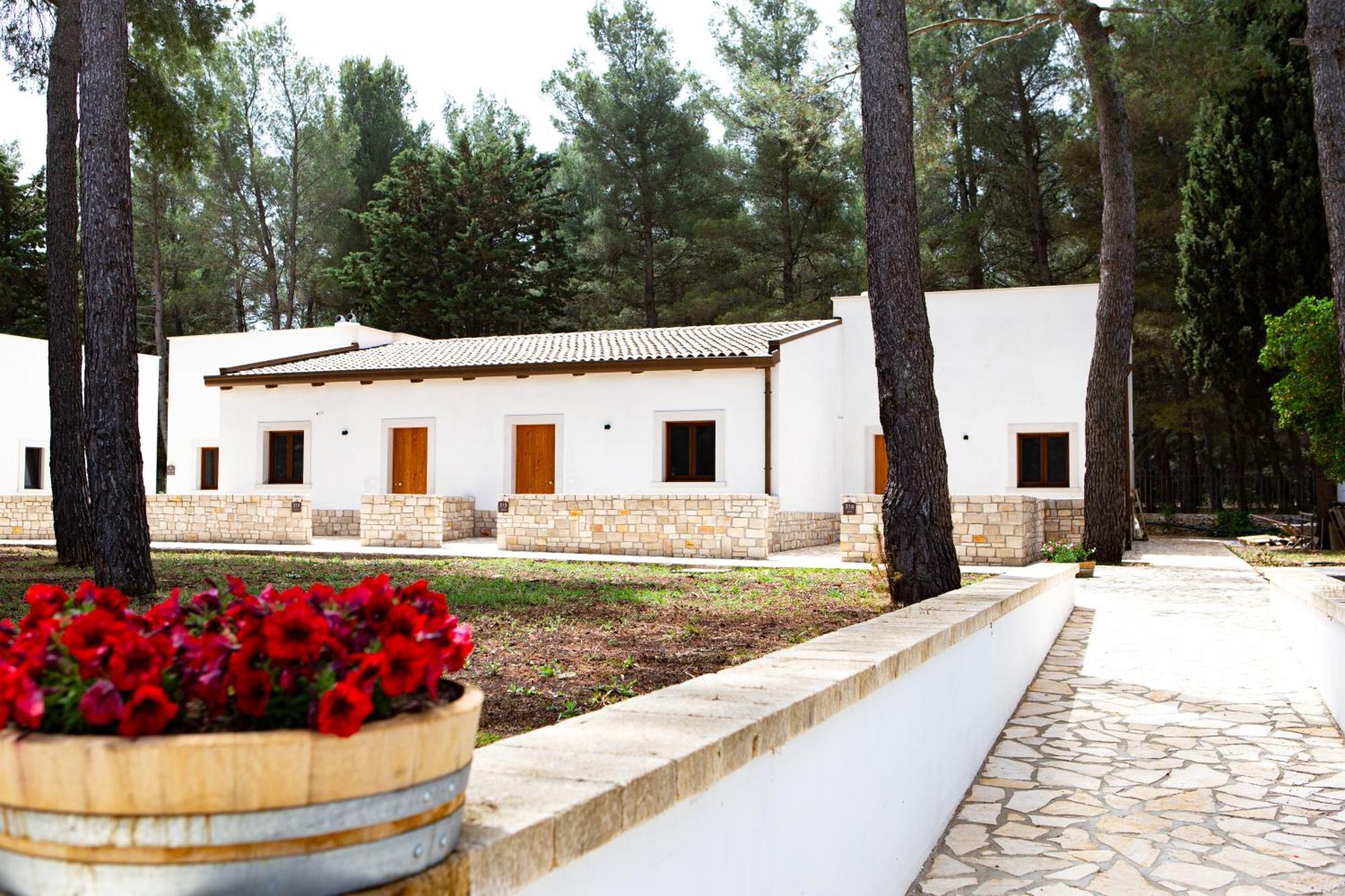 Wine Resort Le Vigne Al Castello Кастель-дель-Монте Экстерьер фото